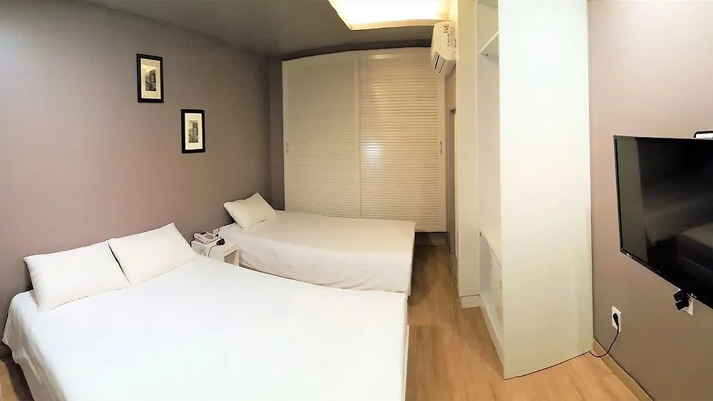 Hotel Bridge Seoul